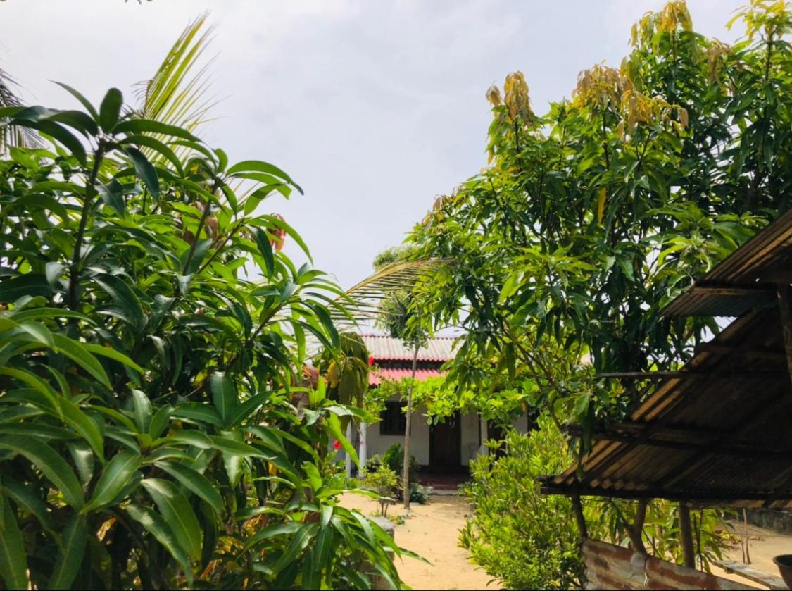 Golden Rich Hotel Arugam Bay Bagian luar foto